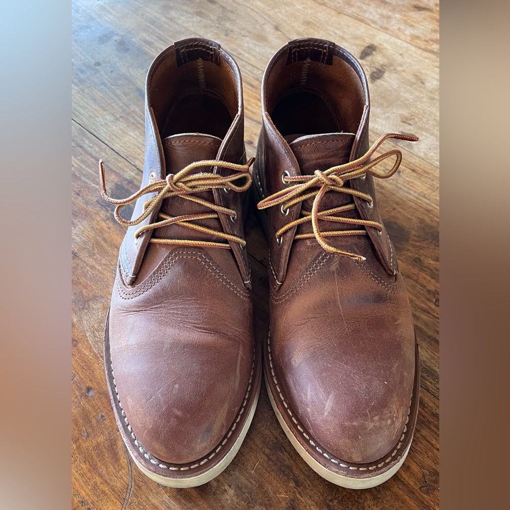 Like new, great condition with box Redwing Work Chukkas. Size 8.